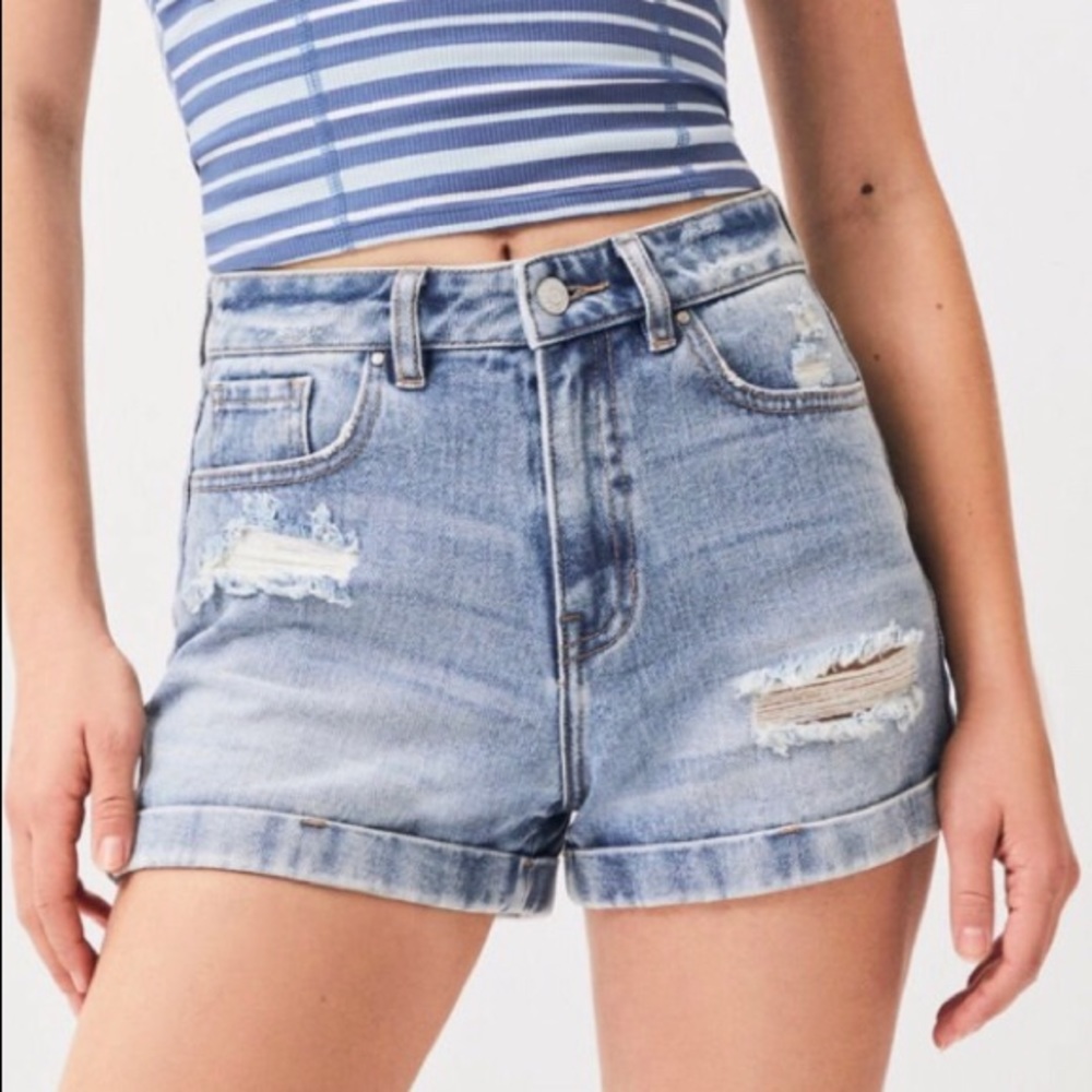 PacSun Ripped Mom Shorts
